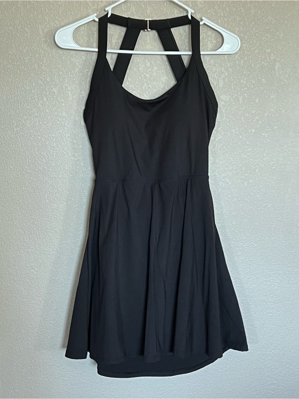 HALARA Black SoftlyZero Airy Backless Twisted Flare Dress